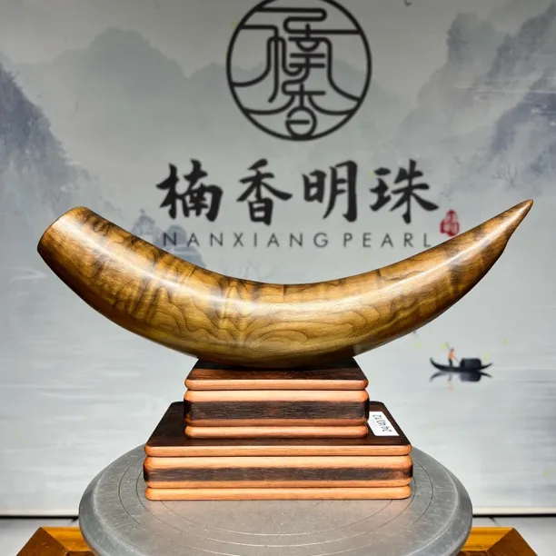 金丝楠小叶桢楠自然随形艺术摆件24/40/12