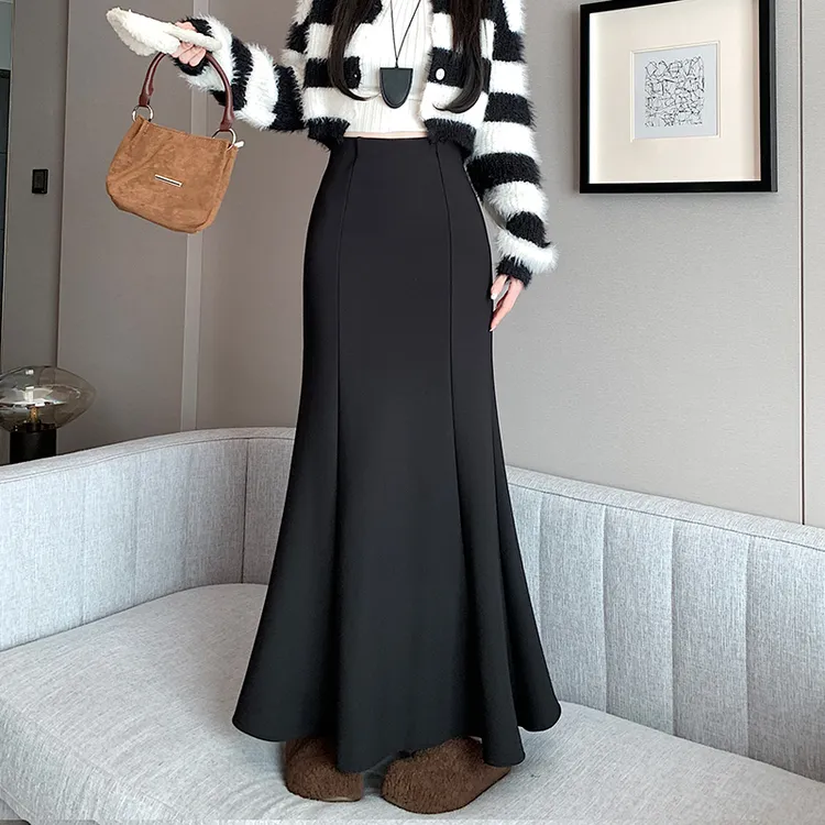 高级感加绒加厚黑色鱼尾裙半身裙女秋冬高腰显瘦垂感a字包臀长裙