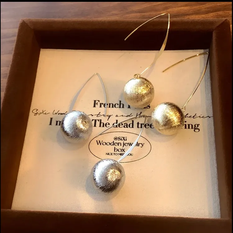 铜合金耳饰 时尚【浠儿姐姐】新款ins冷淡风复古圆球耳环百搭耳坠