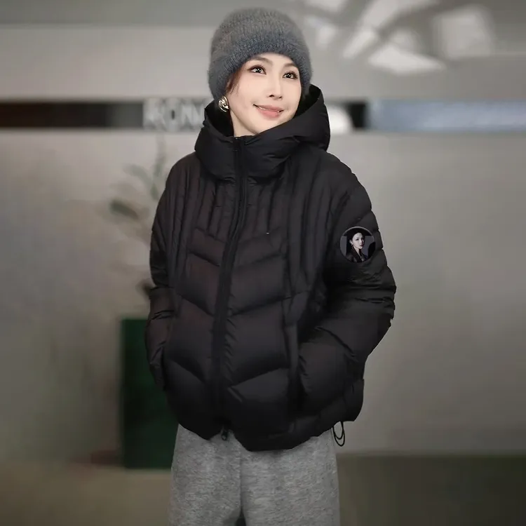 溶溶【显瘦搭子白鹅绒 2.0】RONGRONG 90白鹅绒连帽羽绒服95M3060