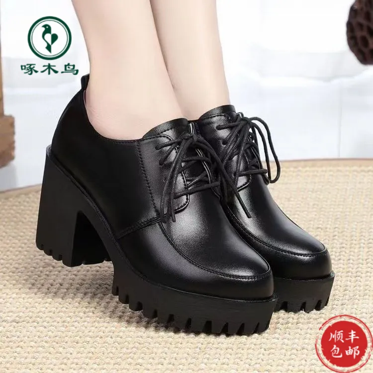 啄木鸟四季跟鞋秋冬高跟中跟女单鞋深口加绒薄棉防滑系带女士皮鞋