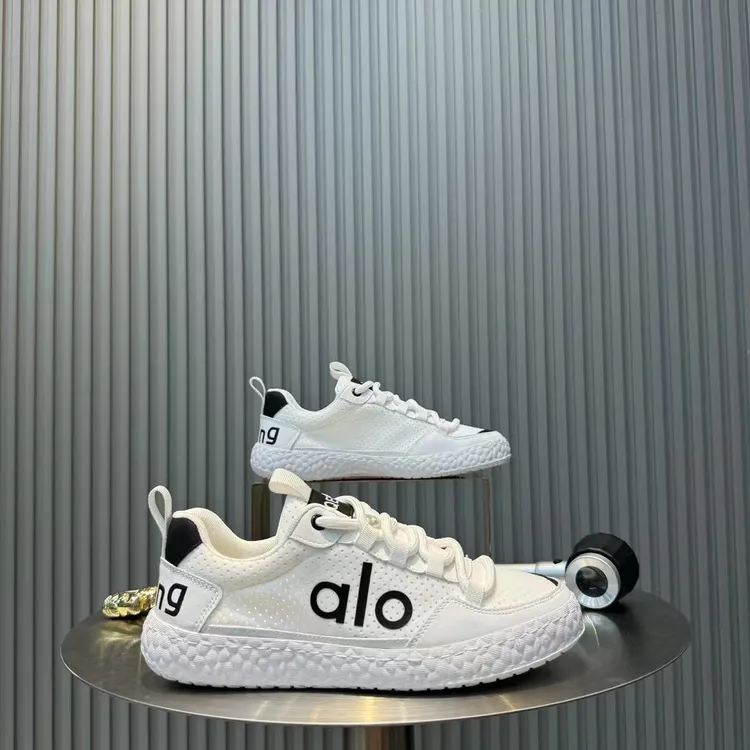 时尚秋季新款男鞋简约潮流网红同款休闲鞋网布透气舒适运动阿甘鞋