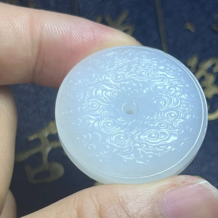 和田玉羊脂白玉 祥云平安扣 双面精雕设计 挂件吊坠 20g