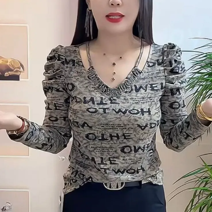 字母印花长袖V领早秋V领玫瑰T恤蕾丝春秋打底衫百搭