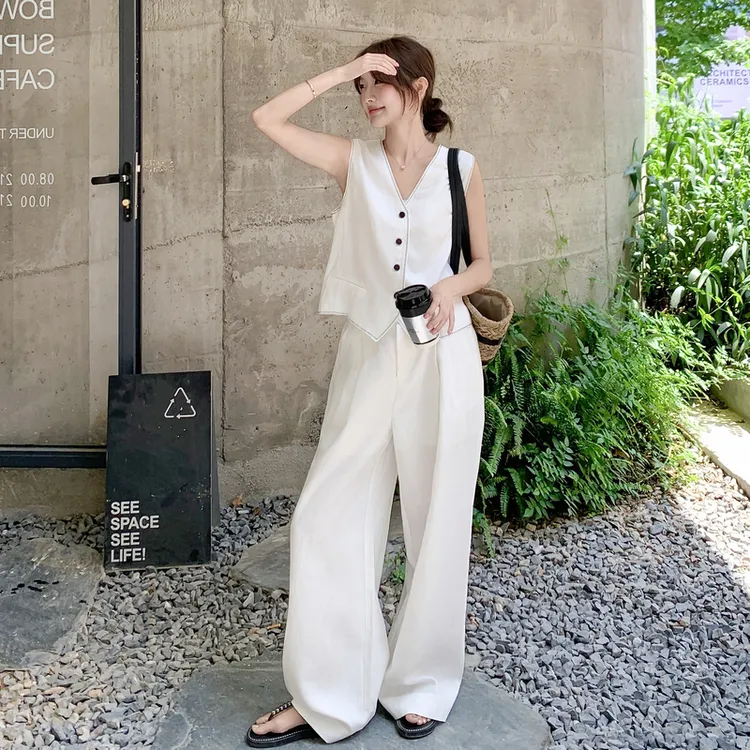 极简风气质通勤套装裤女2025夏季新款高级感V领马甲阔腿裤两件套