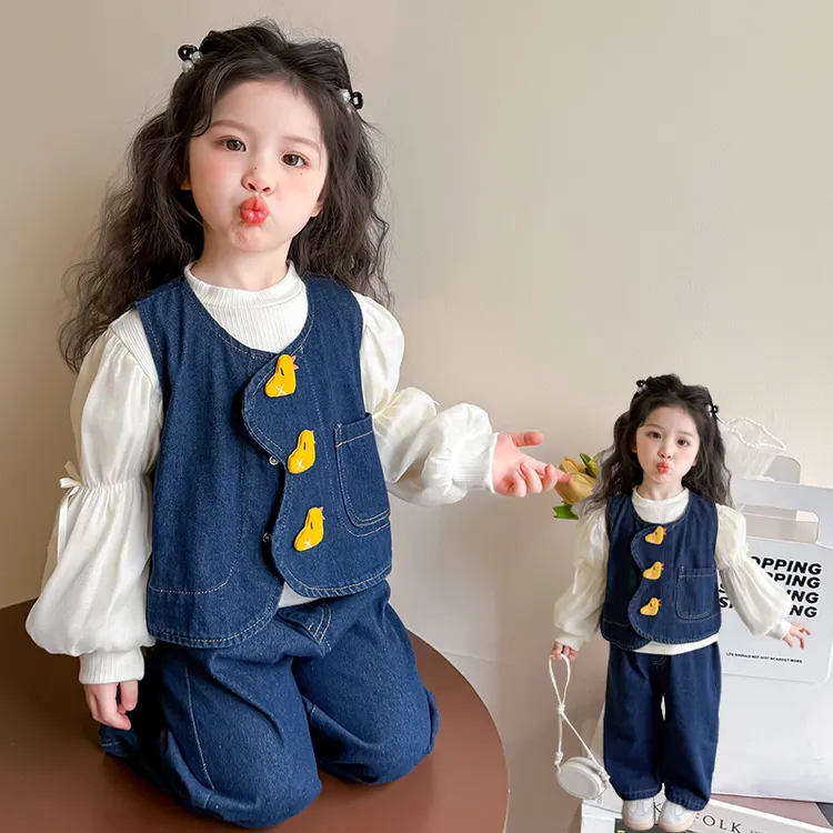 女童套装春秋款2025春装韩系儿童牛仔马甲裤子娃娃衬衫洋气三件套