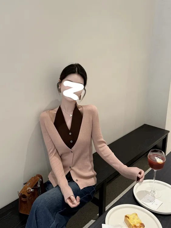 【微甜小调】韩系撞色挂脖长袖设计感针织衫秋季新款假两件修身上衣