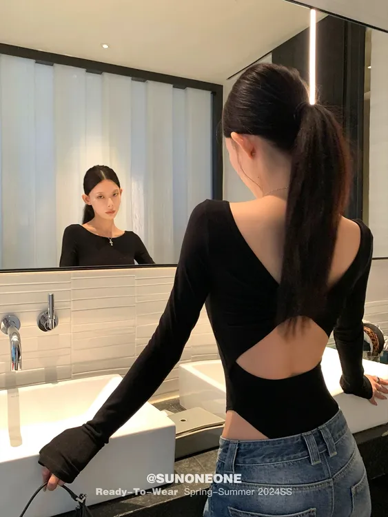 交叉露背连裆长袖T恤女秋季黑色修身显瘦一字领上衣