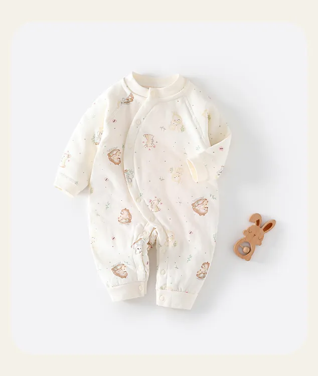 40克薄棉宝宝连体衣春秋保暖外出服纯棉新生儿夹棉打底衣婴儿哈衣