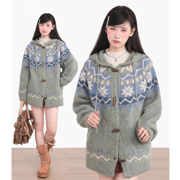 灰色费尔岛牛角扣连帽针织毛衣外套女秋冬慵懒风加厚开衫上衣冬季