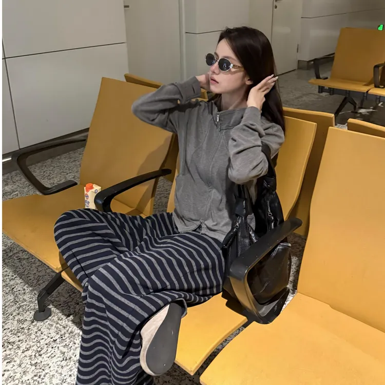 设计感双拉链长袖卫衣外套女秋季小个子时尚洋气上衣条纹阔腿裤子