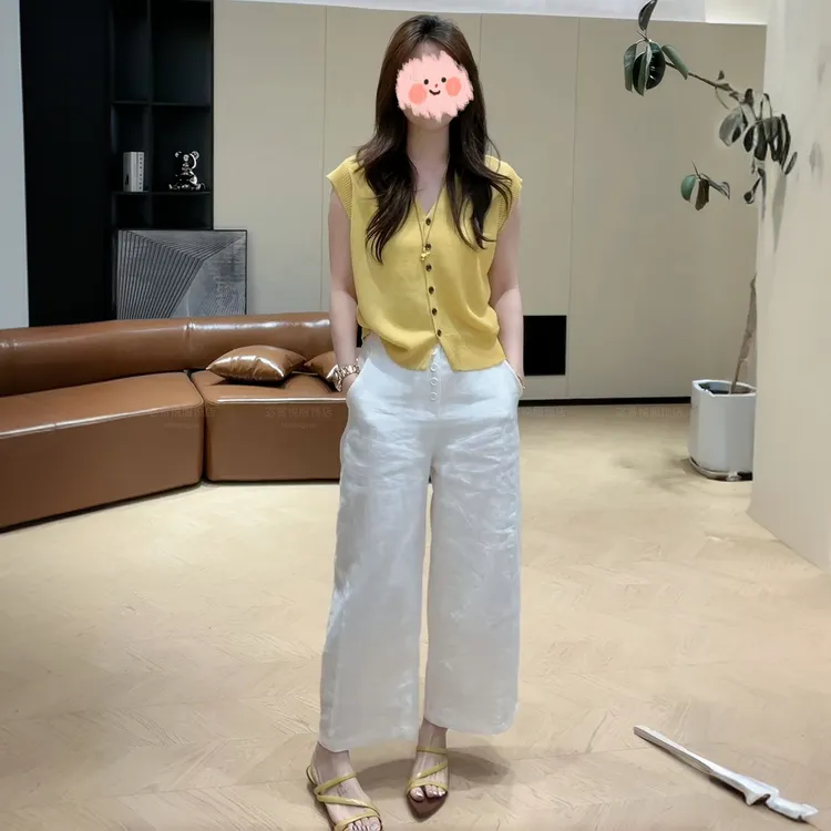 2025夏季简约气质百搭V领针织短袖上衣T设计感时尚阔腿裤气质套装