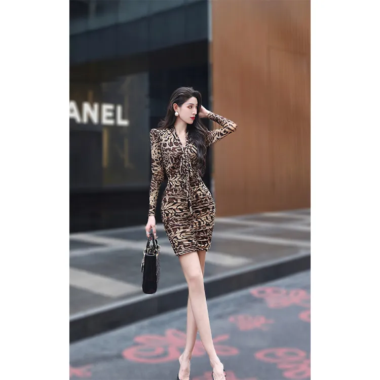 尤克菲儿  小众设计高定网纱印花长裙气质优雅高贵显瘦连衣裙