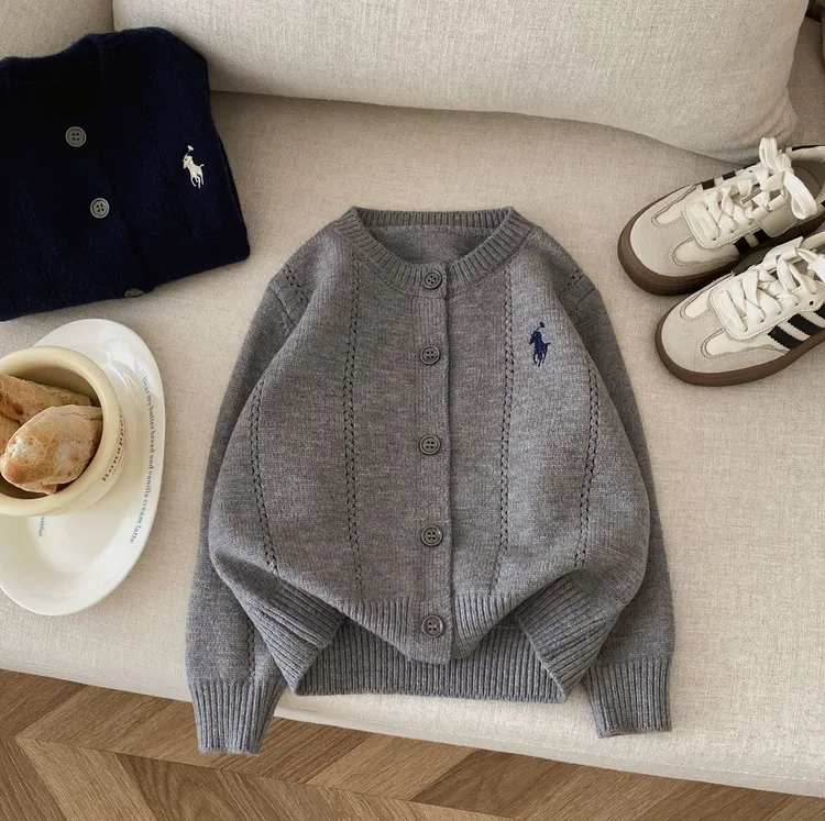 儿童开衫针织毛衣秋冬新款镂空刺绣小马男女童宝宝百搭洋气外套