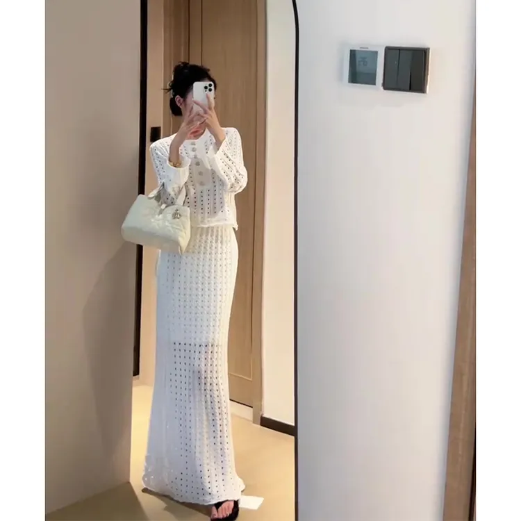 A3022#早秋法式高级感修身镂空圆领长袖上衣气质高腰显瘦半身裙