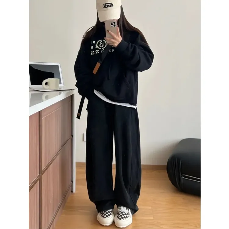 黑色弯刀休闲卫裤女2025大码胖妹妹mm宽松显瘦梨形身材拖地香蕉裤