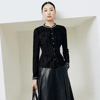 【王雪糕专属】firststation精致显瘦钉珠褶艺丝绒修身衬衫女2221A