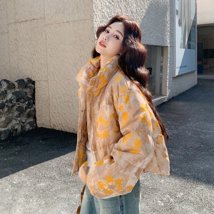轻奢风短款立领提花撞色羽绒服外套女冬2025新款白鸭绒加厚面包服