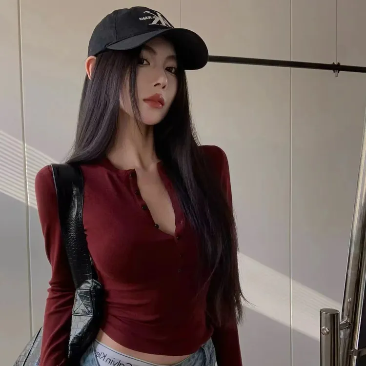 百搭时尚小众显瘦洋气ins T恤女 2025年秋季美式少女风半开领长袖