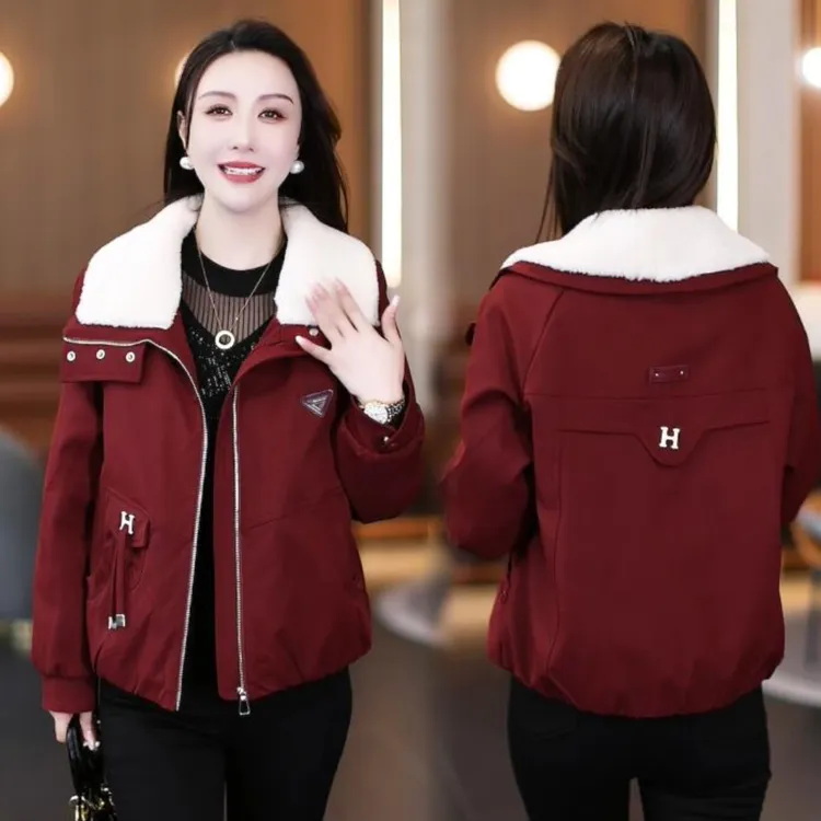 秋冬加绒加厚宽松休闲短外套派克服女保暖百搭时尚显瘦通勤风上衣