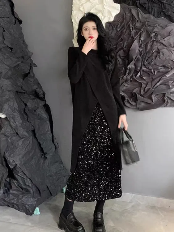 369大码女装胖mm设计感开叉长袖上衣+亮片半身裙女春显瘦遮肚套装