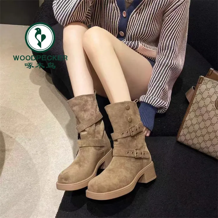 啄木鸟马丁靴女透气粗跟单靴短靴2025新款秋季磨砂驼色皮带扣两穿