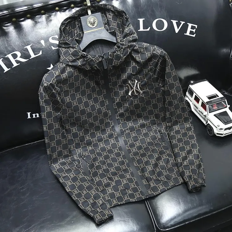 欧美潮牌连帽夹克衫男士欧洲站欧货印花修身茄克外套男秋冬季百搭