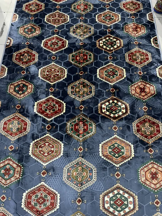 金丝绒地毯毯子[  كۈلرەڭ .]新