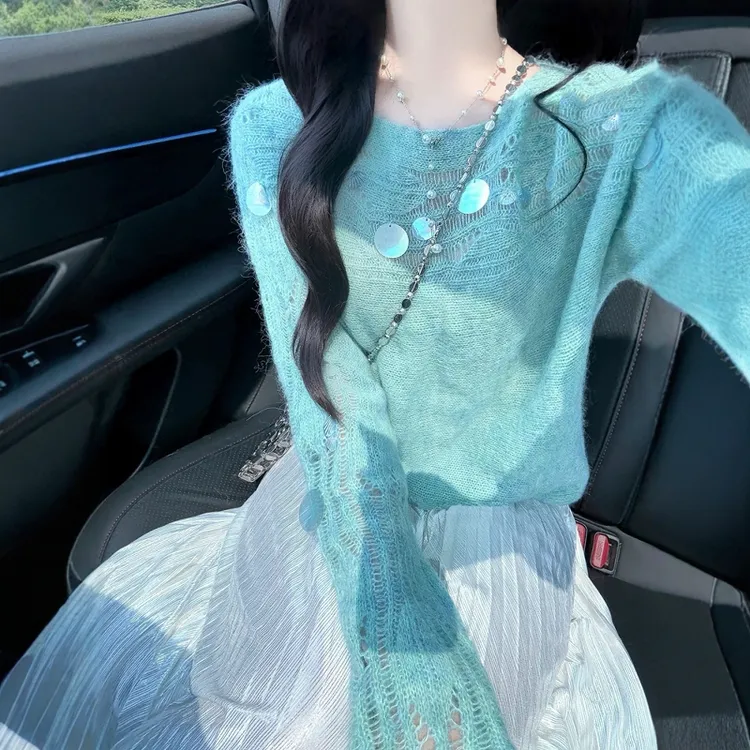 韩系早秋穿搭法式镂空亮片绿色马海毛毛衣女宽松慵懒风针织衫上衣