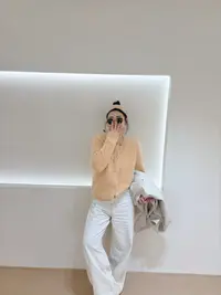 8527-2【臻炫女装】朱砂痣~时尚高级感气质纯色圆领拉毛开衫上衣