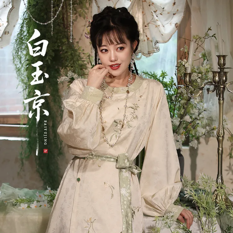 听月小筑【白玉京】原创女春秋唐制圆领袍国风新中式改良汉服
