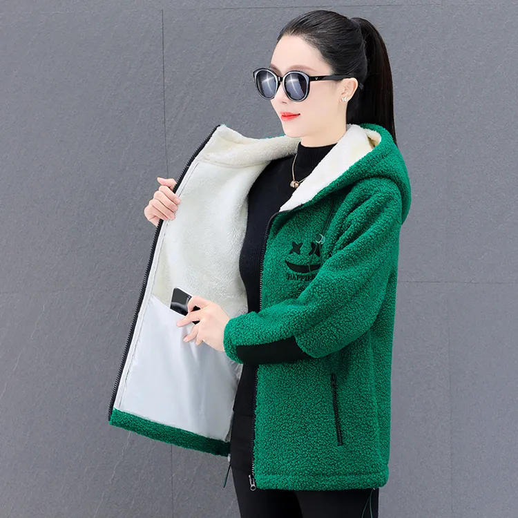 羊羔绒外套女冬季加绒加厚保暖上衣韩版洋气宽松大码连帽棉衣外套