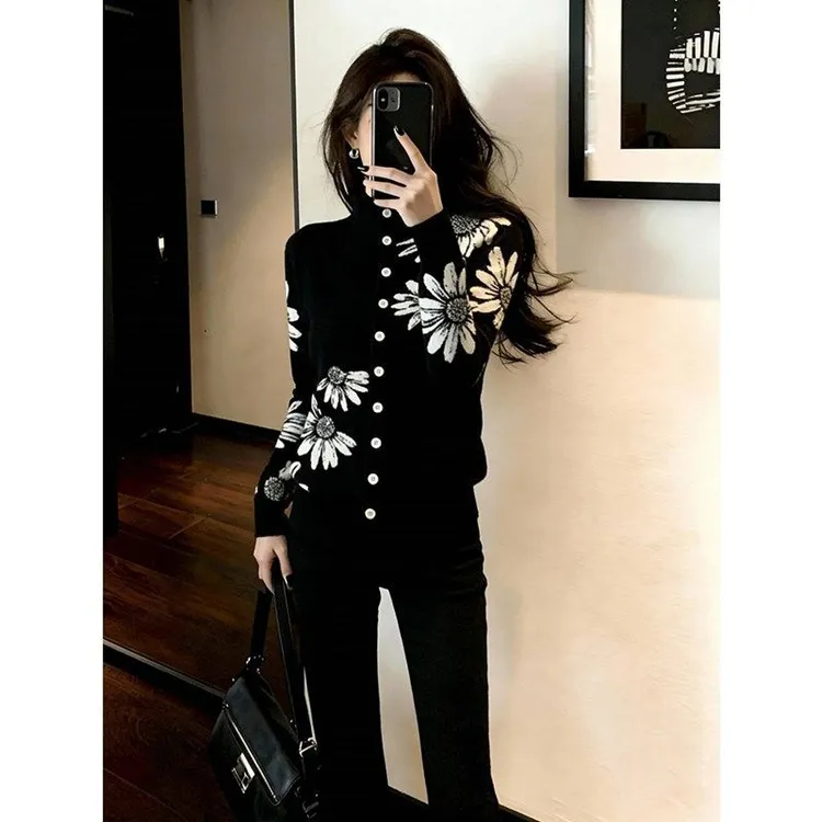 设计感轻奢百搭针织衫打底上衣2025秋冬新款气质显瘦减龄毛衣开衫