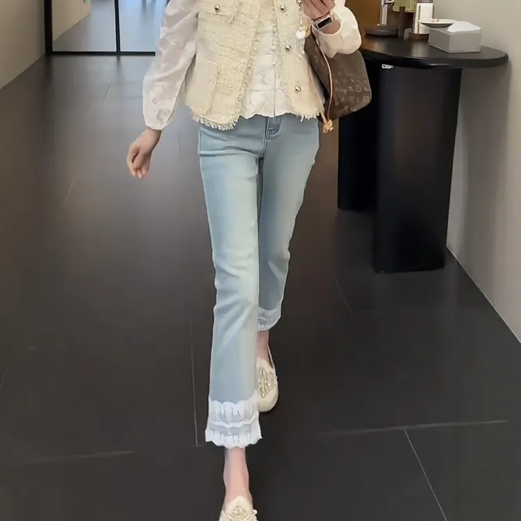 蕾丝拼接修身窄版直筒牛仔裤2025夏季新款大码女装胖mm烟管九分裤