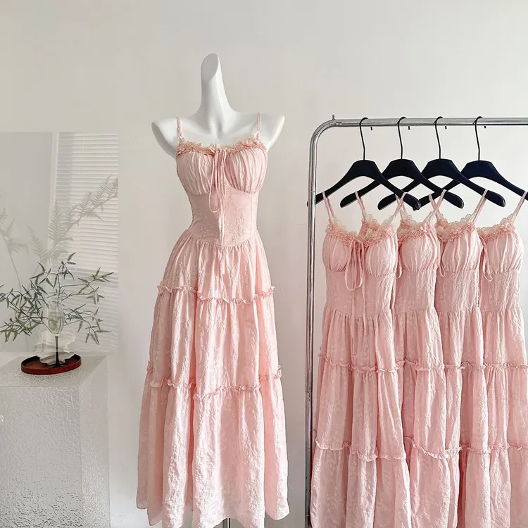 『欣幸』度假风蕾丝浪漫樱花粉拼接花朵吊带连衣裙法式无袖长裙