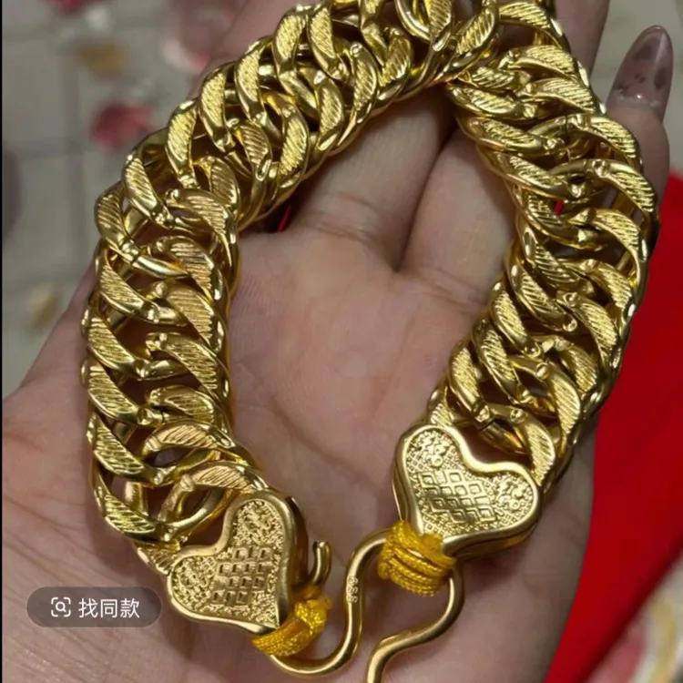 铜镀真金亚克力手链 男女亚克力的。