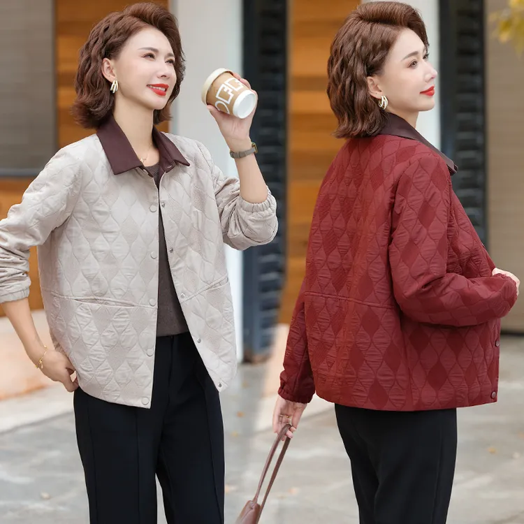 妈妈秋装外套2025新款时尚休闲夹克中老年女春秋洋气大码上衣