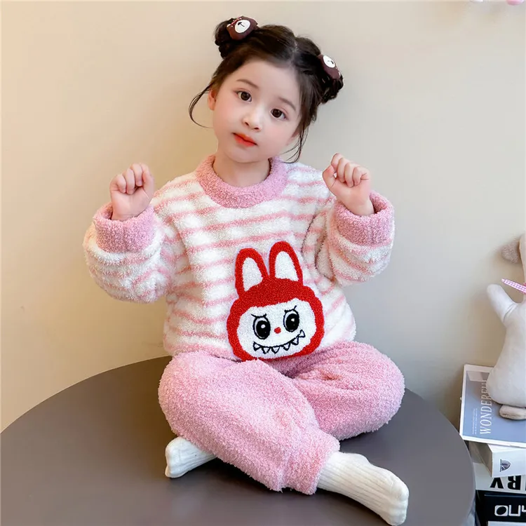 女童睡衣拉布布秋冬款2025新款女孩宝宝珊瑚绒冬季儿童家居服加厚