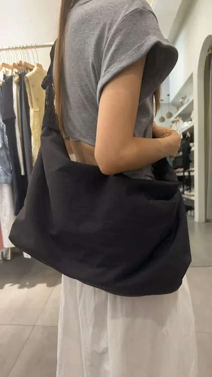 【休闲包】韩系大容量斜跨包