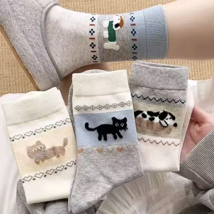 费尔岛猫咪小狗袜子女纯色中筒袜日系卡通小猫复古拼色长筒堆堆袜