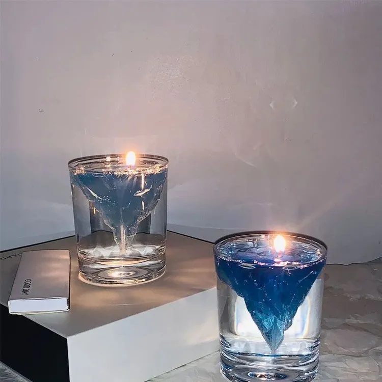 漂浮冰山香薰蜡烛摆件ins小众创意礼物送女生玻璃冰山无烟持久