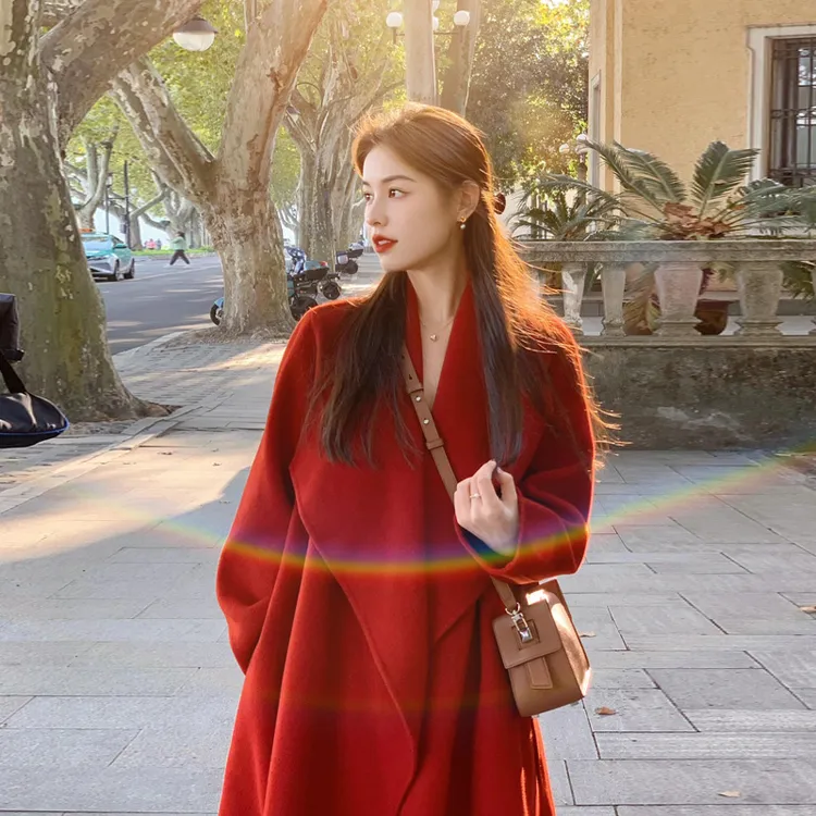 红色双面呢子大衣女慵懒风气质大翻领宽松中长款新娘结婚毛呢外套