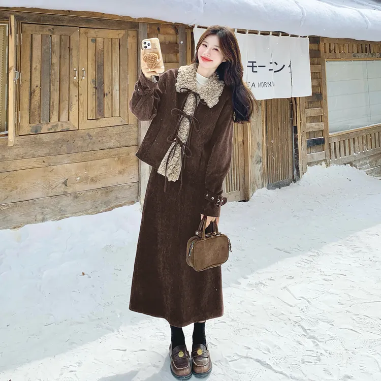 复古咖色毛绒拼接套装裙女2025冬季新款羽绒内胆上衣半身裙两件套