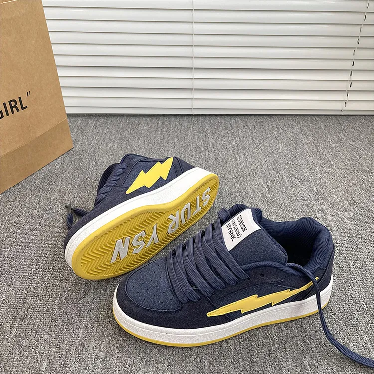 情侣深蓝黄面包鞋男2025冬季新款情侣百搭运动鞋女ins潮休闲板鞋