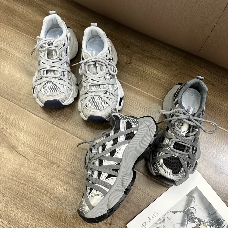 【叶子服饰】情侣同款欧货轻奢老爹鞋2025早秋网红炸街运动百搭潮鞋