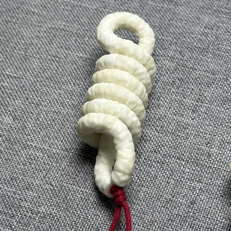 原生态白玉菩提8mm雕刻无相大肠【高端私人订制款】角度款，归圆款