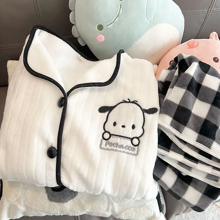可爱卡通帕恰狗睡衣女秋冬季新款加厚加绒法兰绒珊瑚绒家居服套装