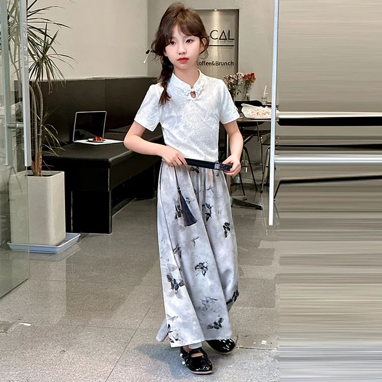 简约潮牌店铺儿童服装2025年新款衣服女童装夏装套装6-12岁高级感