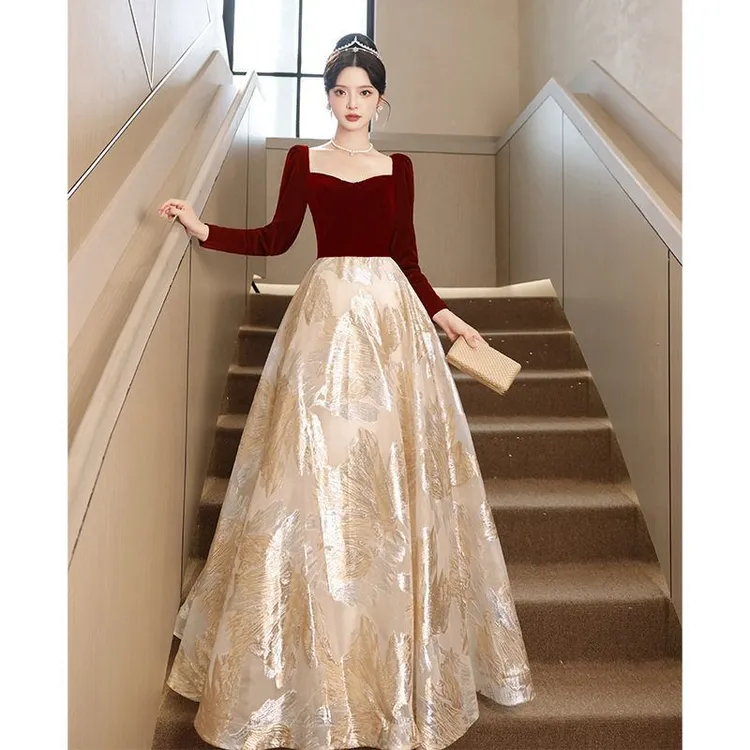 定制款敬酒服新娘2025新款结婚红色订婚礼服裙女法式轻奢小众高