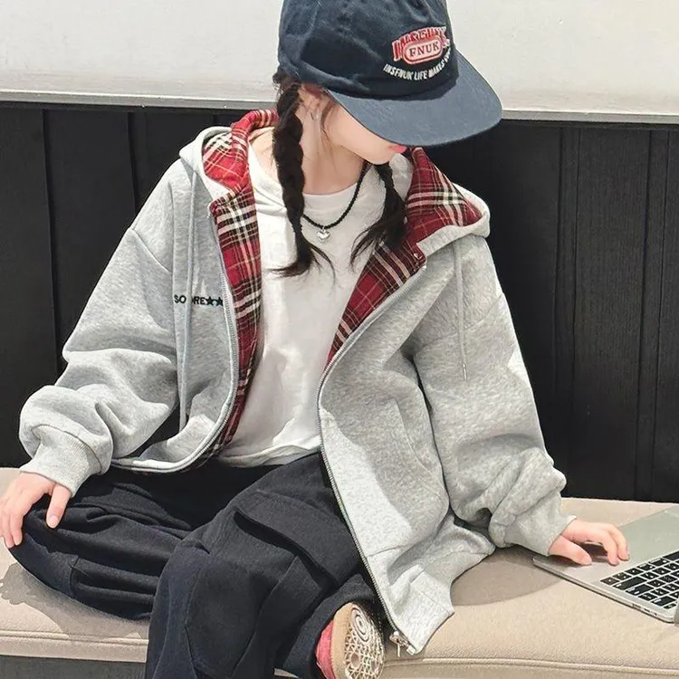 学院风连帽卫衣外套女秋冬2025新款中大童格子拼接开衫拉链上衣潮